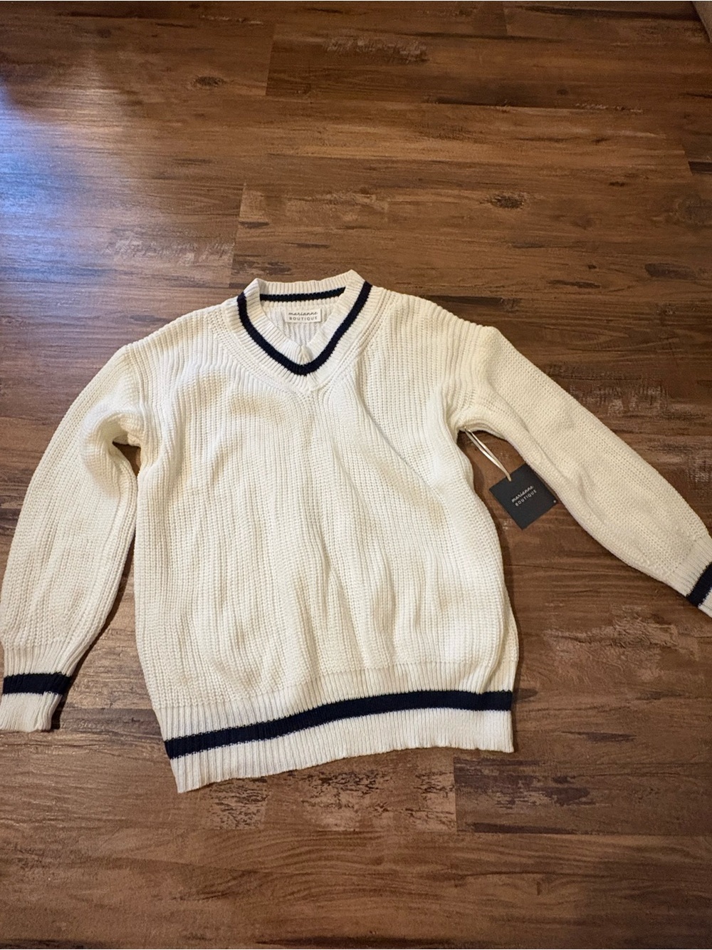 Women’s Cream V-Neck Sweater with Navy Trim Boutique Brand